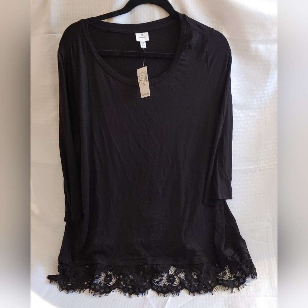 Dressbarn Woman plus size black tunic